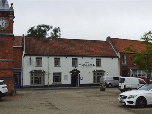 Woolpack Pub & Kitchen Bed & Breakfast สเกคเนส ภายนอก รูปภาพ